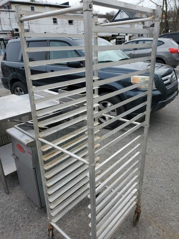 Win-Hold Cooling Rack 20X26X69 On Casters!  - Image 1 of 3