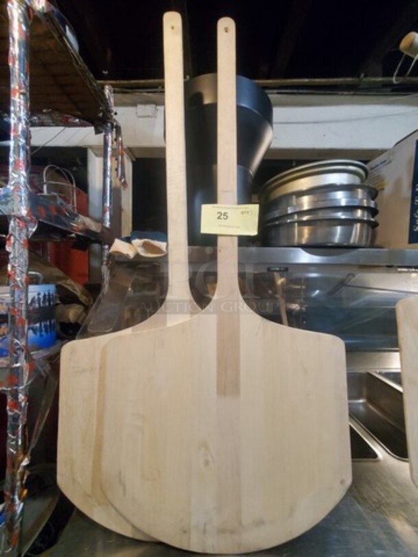 Wood Pizza Peel Brand New! BIDX2 - Image 1 of 2