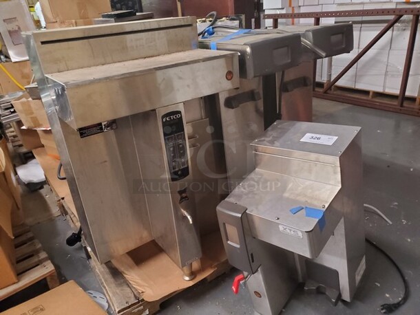 ALL ONE MONEY Lot of 10 Fetco Coffee Brewer (Unknown condition)  - Image 1 of 3