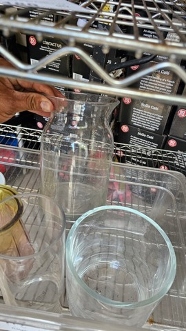One Lot of Miscellaneous Glassware  - Image 5 of 5