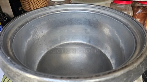 Rice Cooker - Image 2 of 6