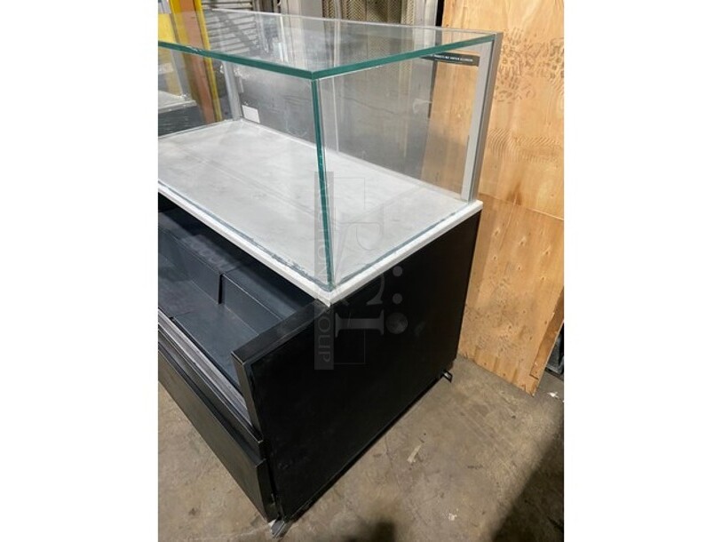 Wow! Structural Concepts Starbucks Style Refrigerated Open Grab-N-Go Display Case With Glass Enclosed Merchandiser Showcase On Top! Model SBZ5425DR! 220V 1 Phase!
 - Image 3 of 7