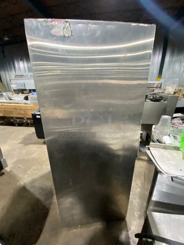 2007 Leader Commercial 2 Door Reach In Cooler Merchandiser! With View Through Doors! With Poly Coated Racks! All Stainless Steel! Model: LS48SSC SN: PQ033403 115V 60HZ 1 Phase - Image 3 of 8