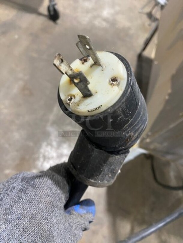 Duke Commercial Electric Powered 3 Well Steam Table! With Sneeze Guard! All Stainless Steel! On Legs! Model: E303M SN: 01063402 120V 60HZ 1 Phase - Image 11 of 11