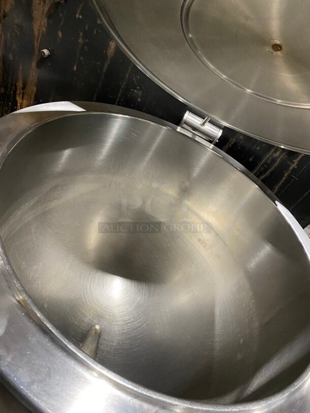 WOW! Groen All Stainless Steel GL60 Commercial Self Contained Natural Gas Powered Jacketed Soup Kettle! Steam Master Series! On Legs! MODEL:GL60 SN:51057-10T-6643! - Image 4 of 11