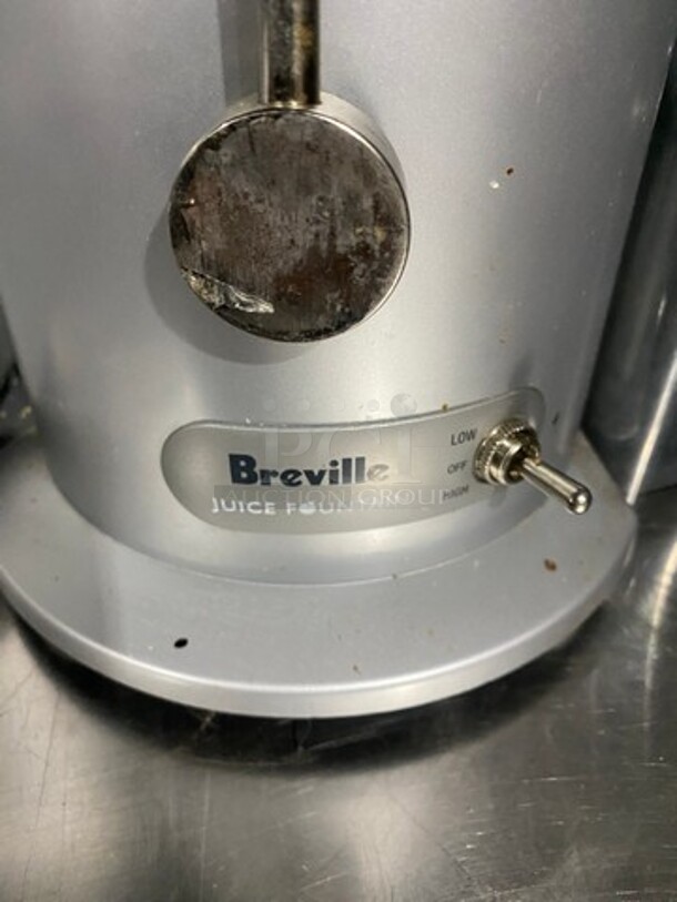 Breville Countertop Juicer! With Juice Jar And Pulp Collector Jar! - Image 6 of 7