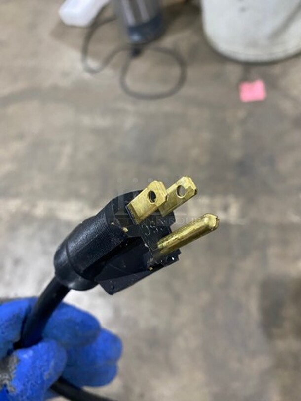 Prince Castle Commercial Countertop Vertical Toaster! All Stainless Steel! Model: 297T9 SN: KTGK430593X 115V - Image 8 of 8