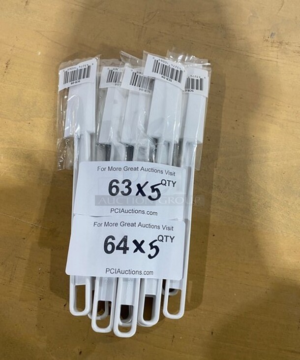 NEW! White Poly Spatula! 5x Your Bid! - Image 1 of 6