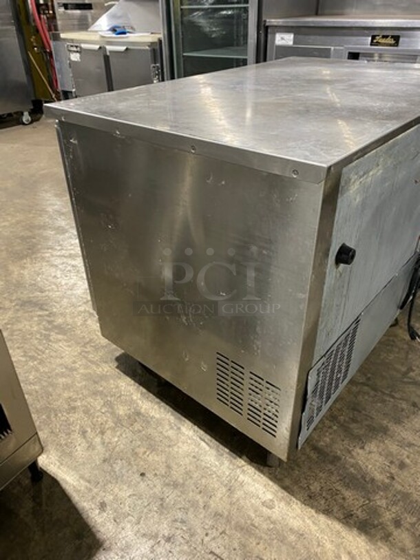 Everest Commercial 2 Door Lowboy/ Worktop Cooler! All Stainless Steel! On Casters! Model: ETBR2 SN: BTBR211070002 115V 60HZ 1 Phase - Image 2 of 8