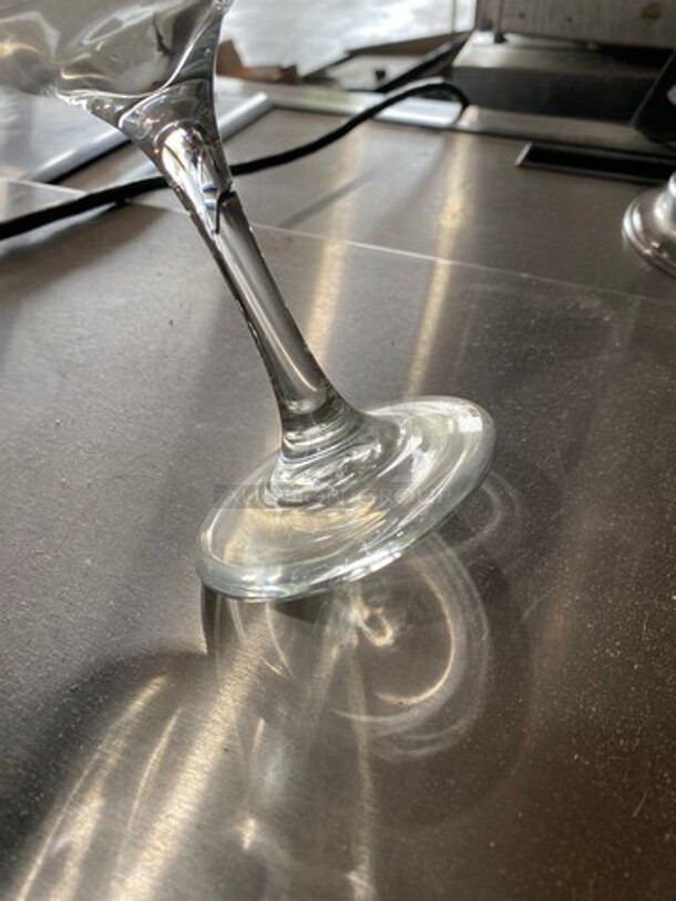 ALL ONE MONEY! Clear Glass Stemmed Wine Glasses! - Image 4 of 5