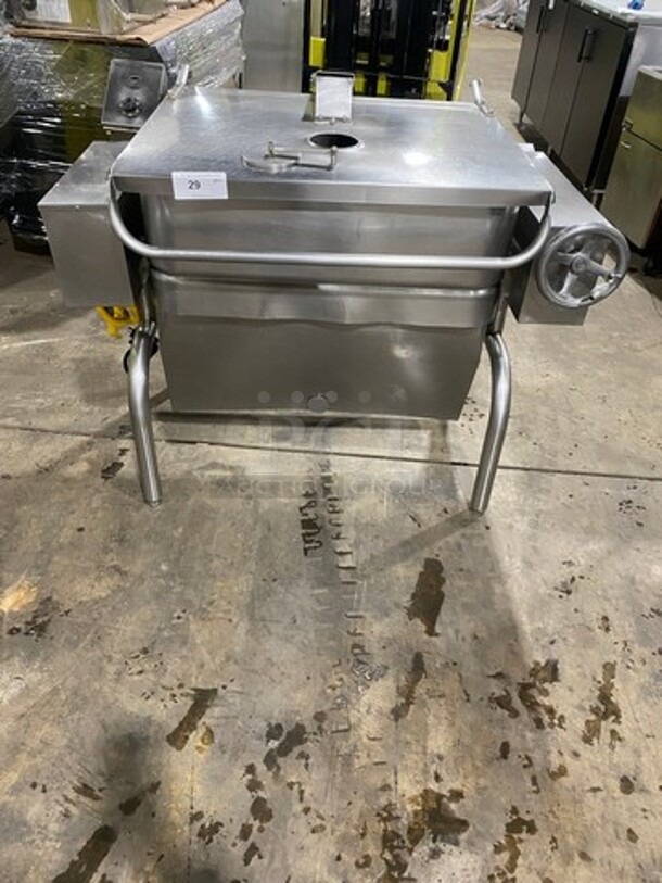 Groen Commercial Natural Gas Powered Skillet/Braising Pan! All Stainless Steel! On Legs! - Image 1 of 8