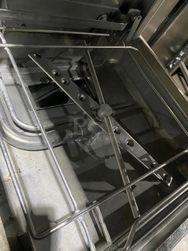 FAB! Hobart Commercial Pass-Through Heavy-Duty Dishwasher! All Stainless Steel! On Legs! Model: AM15 SN: 231099775 208/240V 60HZ 3 Phase - Image 5 of 10