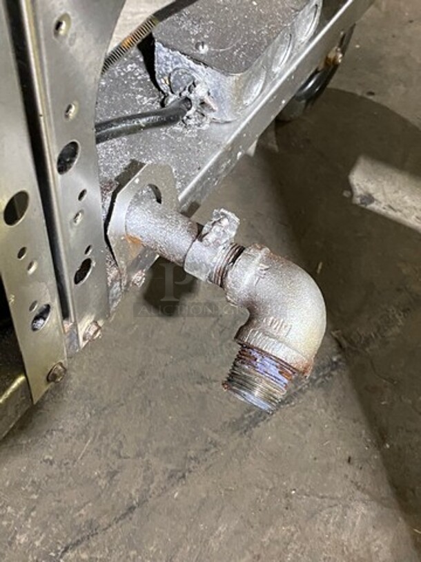 Frymaster Commercial Natural Gas Powered Deep Fat Fryer With Side Dumping Station! With Metal Frying Baskets! With Back Splash! All Stainless Steel! On Casters! Model: FM145ESC SN: 0204GH0013 - Image 12 of 12