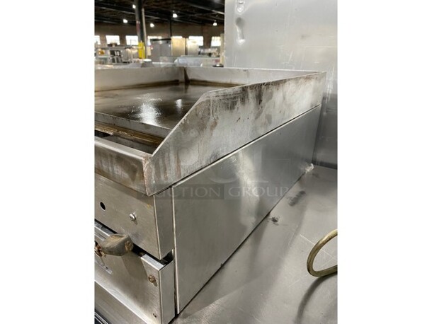 Garland Stainless Steel Commercial Countertop Natural Gas Powered Flat Top Griddle!! 24" - Image 2 of 4