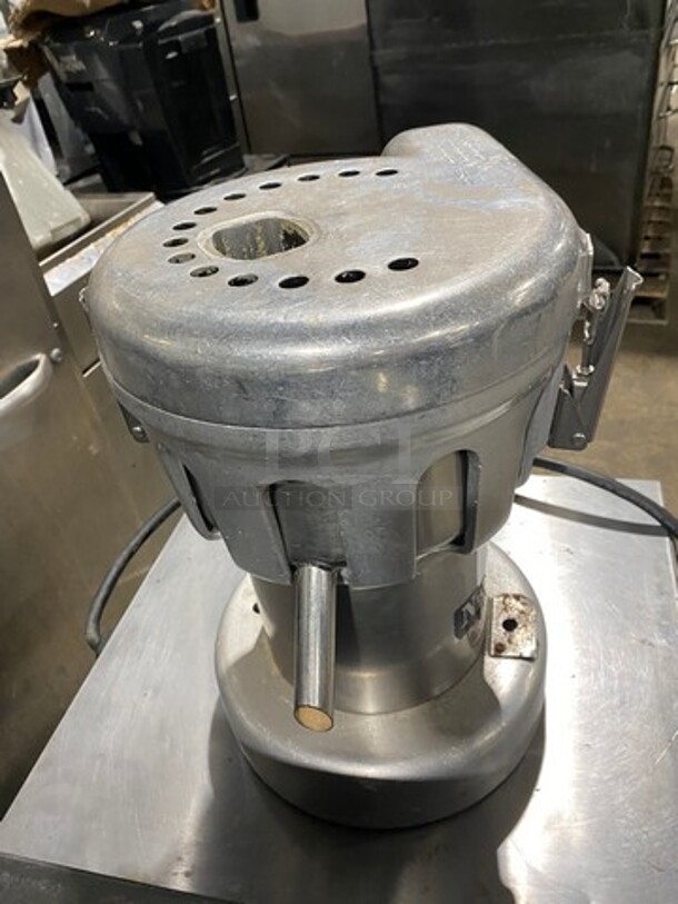 Nutrifaster Commercial Countertop Juicer Extractor! Solid Stainless Steel! - Image 2 of 7