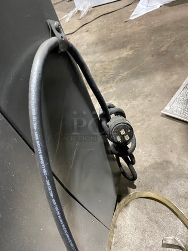 National Refrigeration Commercial 2 Door Reach In Freezer! with View Through Doors! With Racks! All Stainless Steel! - Image 8 of 8