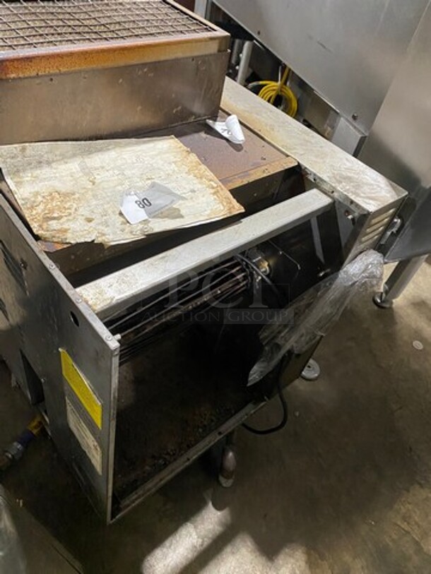 SWEET! LATE MODEL! 2019 Nieco Commercial Countertop Natural Gas Powered Automatic Broiler! With Conveyor Belt! All Stainless Steel! On Small Legs! Model: JF62GCR SN: 93451769 120V 50/60HZ 1 Phase - Image 4 of 10