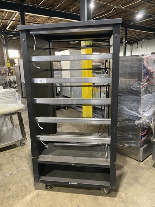 Lakeside Commercial Portable Dry Deli/Bakery Display Rack Merchandiser! On Casters!