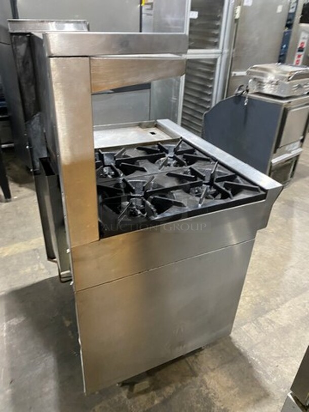 US Range Commercial Natural Gas Powered 4 Burner Stove With Built In Flat Grill! Flat Grill Has Side Splashes! With Raised Back Splash And Salamander Shelf! With Oven Underneath! All Stainless Steel! On Legs! - Image 4 of 10