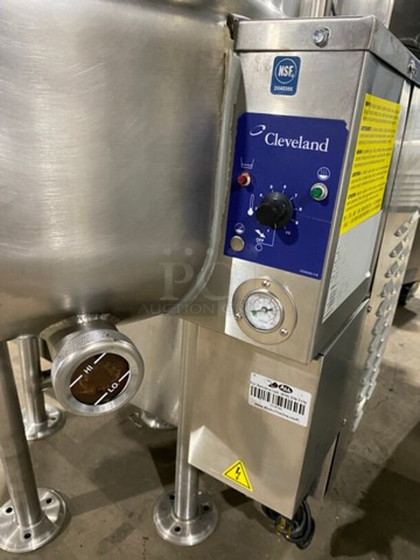 GREAT! Cleveland Range Floor Style Self-Contained Soup Kettle! All Stainless Steel! On Legs! Model: KGL40 SN: WT007907K01! Working When Removed!  - Image 6 of 10