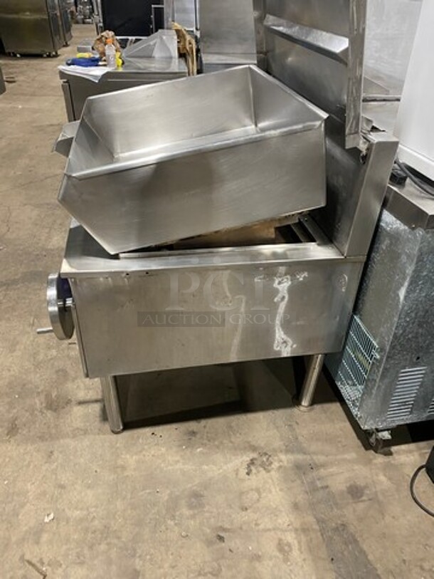 Cleveland Tilt Skillet/Braising Pan! All Stainless Steel! On Legs! - Image 3 of 6