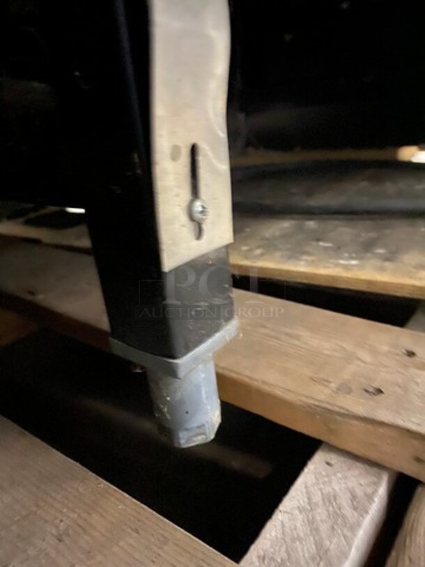 AMAZING Columbus Commercial Refrigerated Bakery/ Deli Display Case Merchandiser! With Curved Front Glass! With Rear Access Doors! - Image 6 of 9