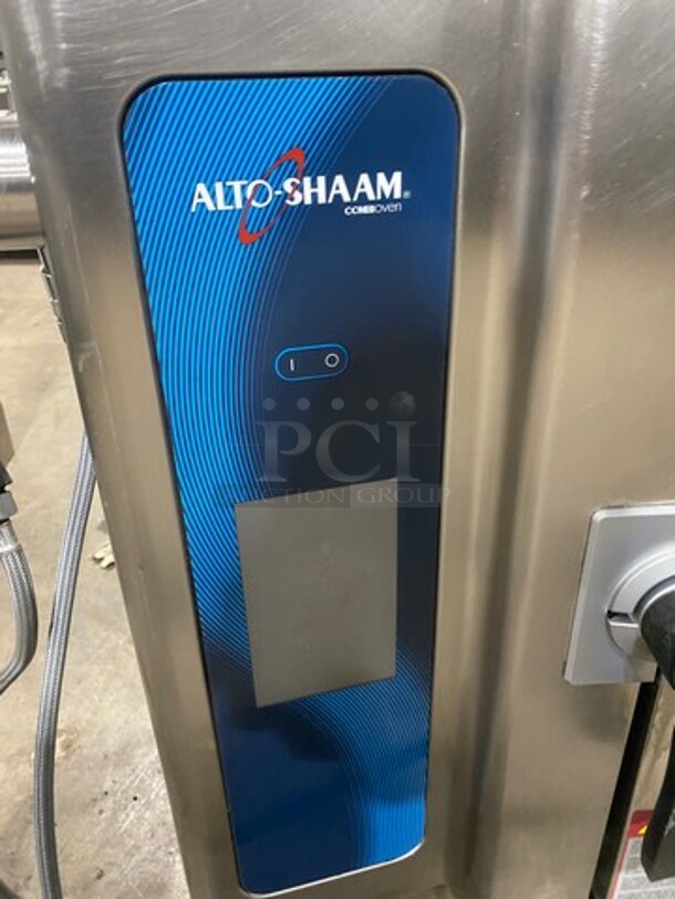 WOW! Alto Shaam Commercial Electric Powered Combitherm Convection Oven! With Metal Oven Racks! All Stainless Steel! On Small Legs! Model: 7.14ESISK SN: 1156437000 208/240V 3 Phase - Image 6 of 9