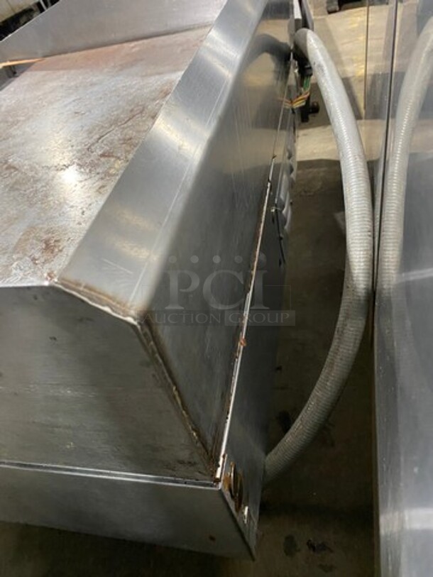 Lang Commercial Countertop Electric Powered Flat Top Griddle! With Back And Side Splashes! All Stainless Steel! On Small Legs! - Image 4 of 8