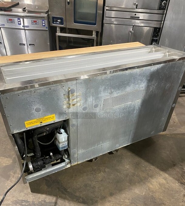 Kairak Stainless Steel Sandwich/Pizza Prep Table With 2 Door Storage Space Underneath! With Commercial Butcher Block Style 1 1/2 Cutting Board! On Casters! MODEL KBP65S SN: T183384D12 115V 1PH - Image 3 of 10