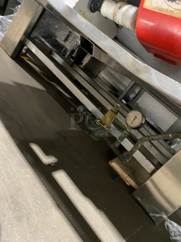 Empire Commercial Natural Gas Powered Tripple Deck Baking Oven! All Stainless Steel! - Image 9 of 9