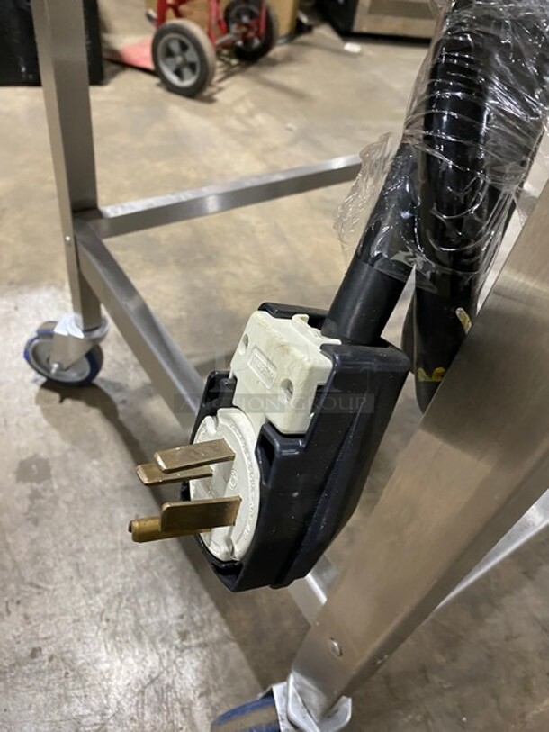 Stellar Steam Commercial Electric Powered Steamer! All Stainless Steel! On Commercial Castors! MODEL CAPELLA SN:021206078 208V - Image 9 of 9