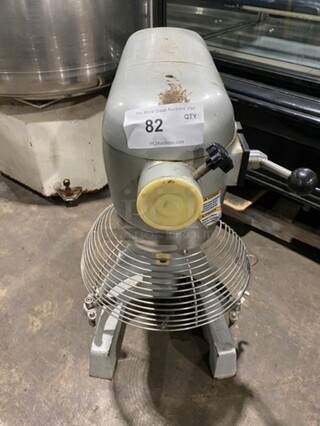 Boxer Commercial Countertop 20Qt Planetary Mixer! Model: MIX5120 SN: C410010166