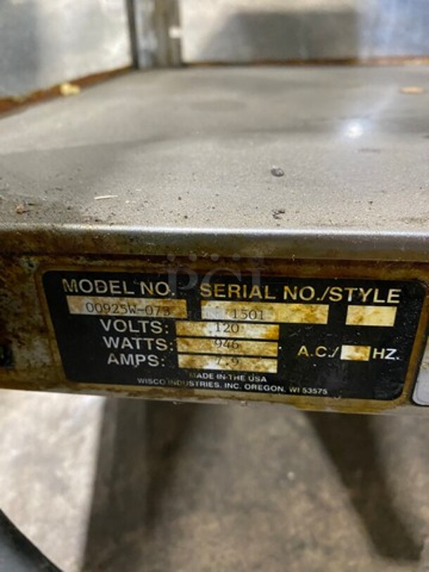 Wisco Commercial Countertop Food Warming Display Case! Glass All Around Showcase Style! Model: 00925W073 SN: 1501 120V - Image 7 of 8