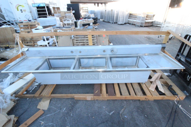 BRAND NEW SCRATCH & DENT! Regency 600S3302424S Spec Line 142" 14 Gauge Stainless Steel Three Compartment Commercial Sink with 2 Drainboards - 30" x 24" x 14" Bowls.  - Image 2 of 6