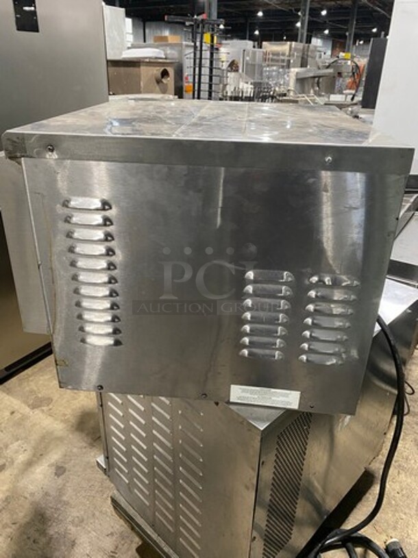 Turbo Chef Commercial Countertop Rapid Cook Oven/ Microwave Oven! All Stainless Steel! Model: NGC SN: NGC14021 208/230/240V - Image 2 of 9