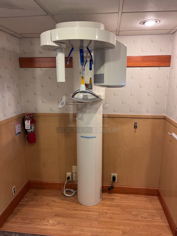 Dental Xray Machine. BUYER MUST REMOVE - Unit Is Located In York, PA; Address Will Be Given To Winning Bidder. - Image 1 of 1