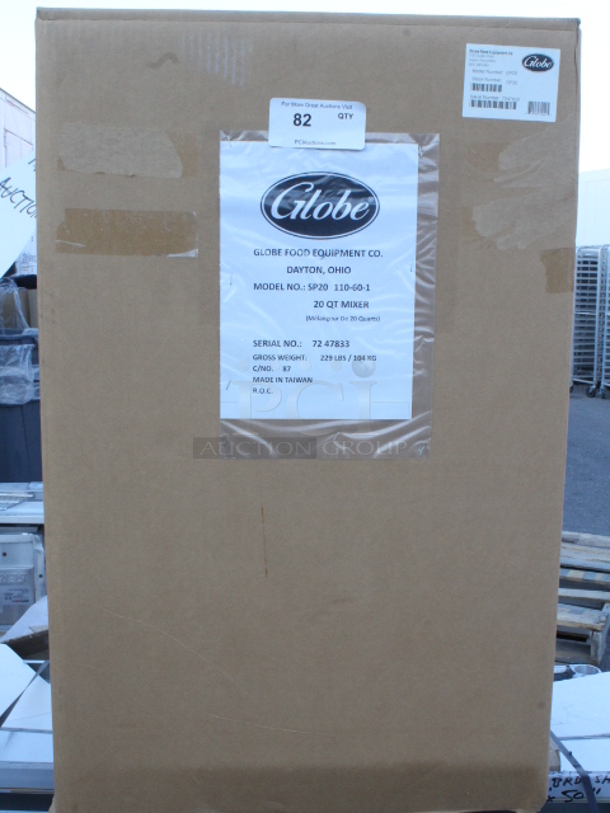 BRAND NEW SCRATCH & DENT! Globe SP20 20 Qt. Planetary Stand Mixer with Guard & Standard Accessories - 120V, 1/2 hp

 - Image 10 of 10