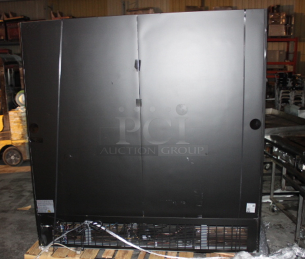 BRAND NEW SCRATCH & DENT! Avantco GDC-69-HC 78 1/4" Black Customizable Swing Glass Door Merchandiser Refrigerator with LED Lighting. Tested. Working. S/N: 992682251 7376 2403   - Image 6 of 6