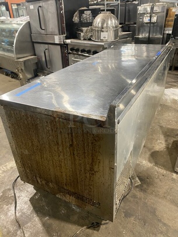 True Commercial Refrigerated 6 Drawer Lowboy Worktop Cooler! With Back Splash! All Stainless Steel! On Casters! - Image 4 of 11