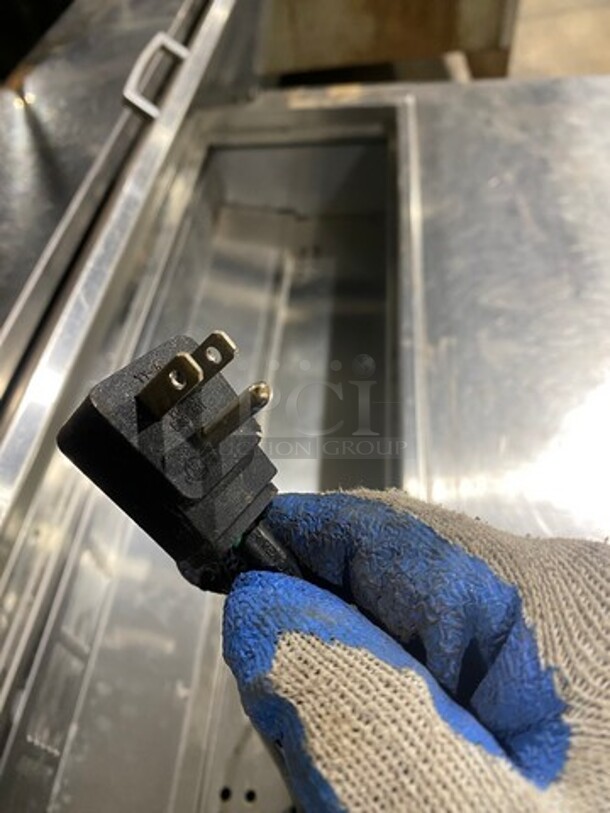 Everest Commercial Refrigerated Sandwich Prep Station! All Stainless Steel! On Casters! MODEL EPBNR2 SN:BPBNR216040050 115V 1PH - Image 9 of 9