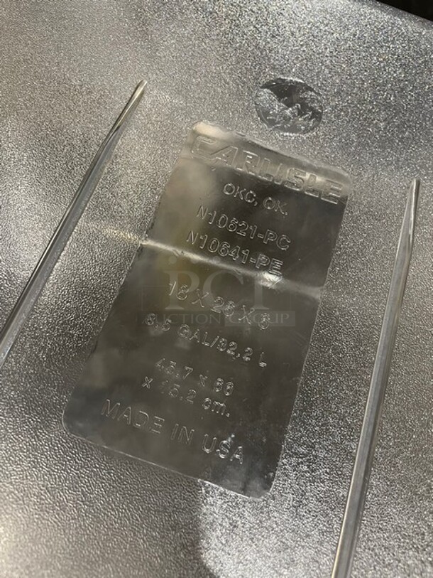 Carlisle Polycarbonate Food Storage Container! With Lid! Model: N10621-PC! - Image 5 of 5