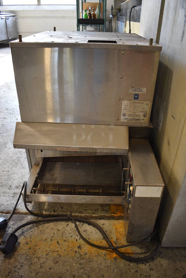 CTX Stainless Steel Commercial Electric Powered Conveyor Pizza Oven w/ Giles Model OVH10 Stainless Steel Commercial Ventless Hood. 208/240 Volts, 1 Phase. 52x28x34 - Image 3 of 8