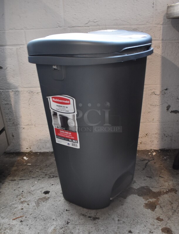Rubbermaid Gray Poly Trash Can.