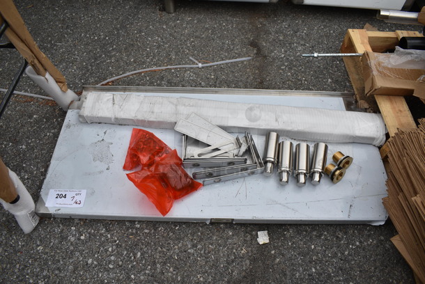 BRAND NEW SCRATCH AND DENT! Regency 600SALSTAND Salamander Broiler Stand - Image 2 of 6