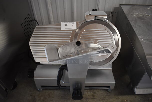 BRAND NEW SCRATCH AND DENT! Avantco 177SL512 Stainless Steel Commercial Countertop Meat Slicer w/ Blade Sharpener. 110-120 Volts, 1 Phase. 26x19x19. Tested and Working!