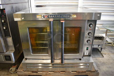 Baker's Pride Stainless Steel Commercial Natural Gas Powered Full Size Convection Oven w/ View Through Doors, Metal Oven Racks and Thermostatic Controls. 39x39x32