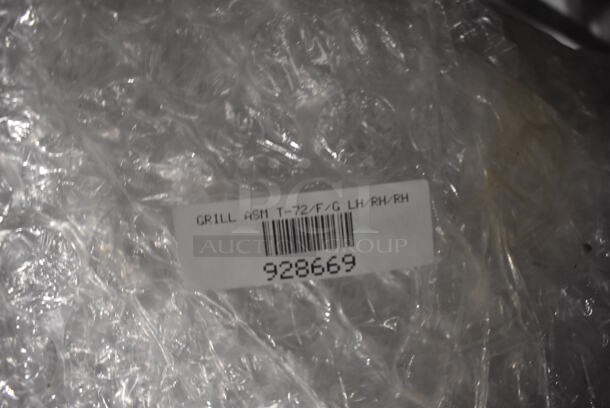 BRAND NEW IN BOX! True T-72 928669 Stainless Steel Bottom Compressor Panel. 78x2.5x12 - Image 5 of 7