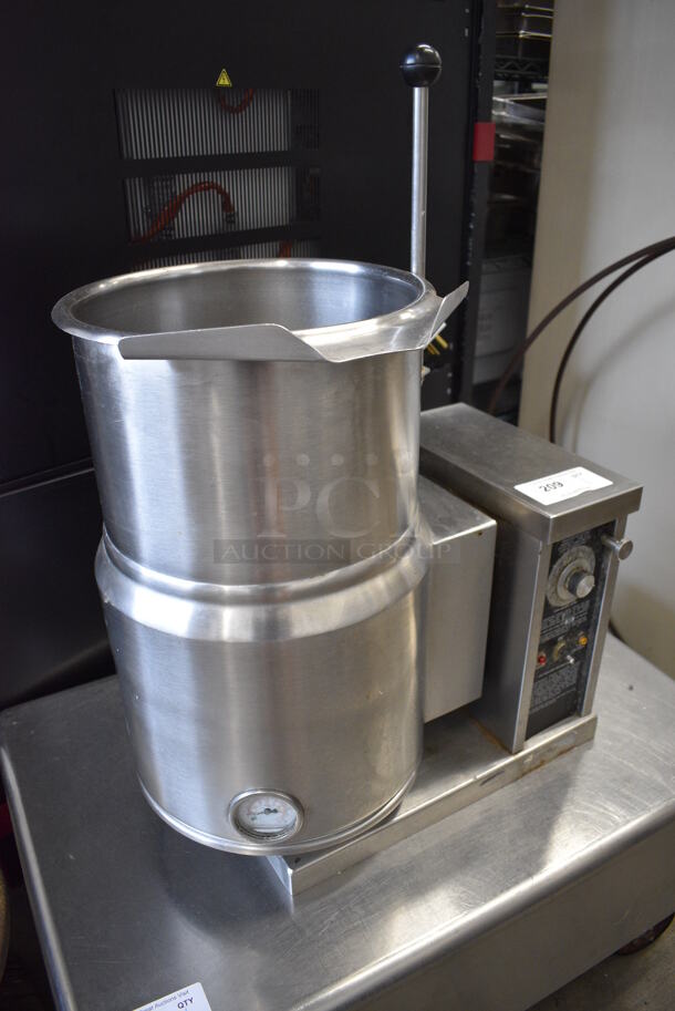 Crown Model EC-6TW Stainless Steel Commercial Countertop 6 Gallon Tilting Steam Kettle. 208 Volts, 3 Phase. 22x15x32 - Image 2 of 7