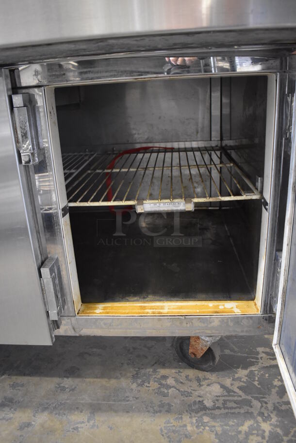 Knight Stainless Steel Commercial Pizza Prep Table Bain Marie on Commercial Casters. 120x39x52. Cannot Test Due To Plug Style - Image 5 of 9