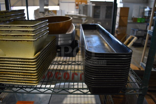 ALL ONE MONEY! Tier Lot of Various Poly Items Including Trays and Bowls.  - Image 3 of 4